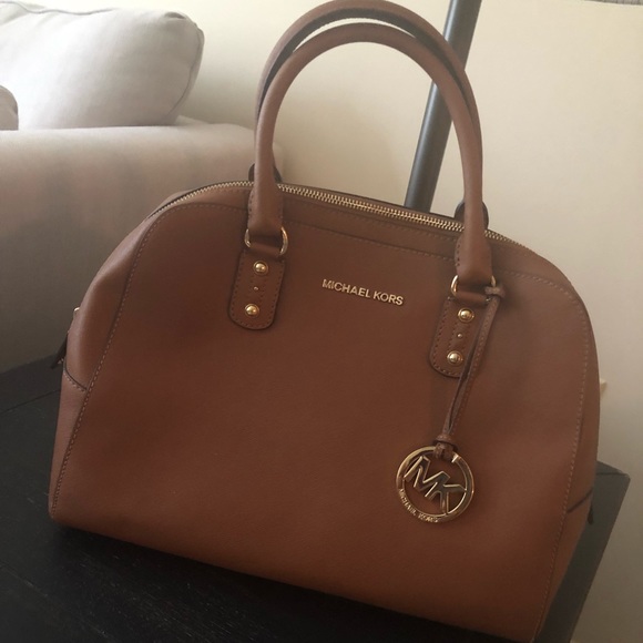 Michael Kors Handbags - Michael Kors purse Michael Kors Handbags - Michael Kors purse